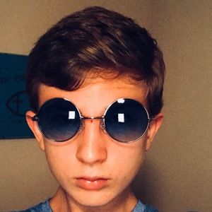 Meet your Posher, Cailen